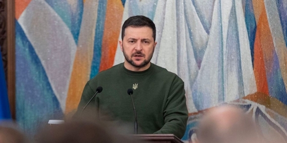 Zelenskiy: Rusya, Donbas’ta şehri yok ediyor