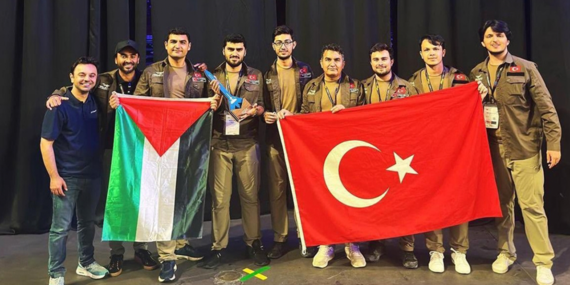 TEKNOFEST şampiyonlarından İTÜ Vefa Havacılık Takımı ABD’de düzenlenen roket yarışmasında şampiyon oldu