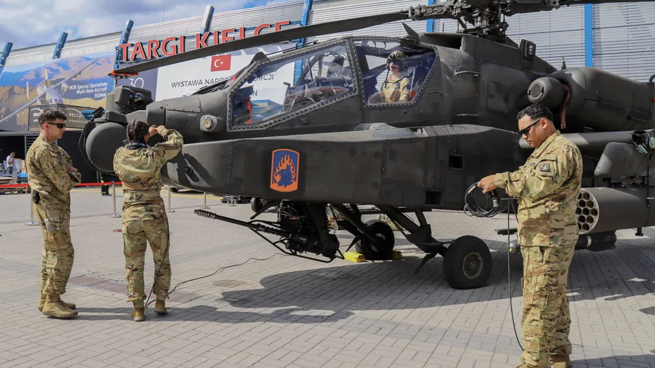 Polonya 96 adet Apache helikopteri için anlaşma imzaladı