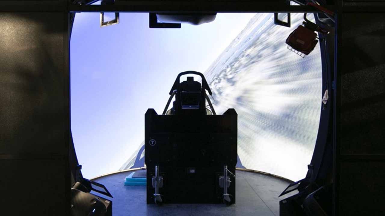 ABD Donanması, F-35 pilot eğitiminde simülatörlere ağırlık veriyor
