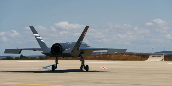Bayraktar KIZILELMA PT-3, motor çalıştırma testini başarıyla tamamladı