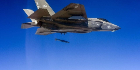 USAF F-35, ilk kez iki GBU-54 bombasıyla çift salvo testi gerçekleştirdi