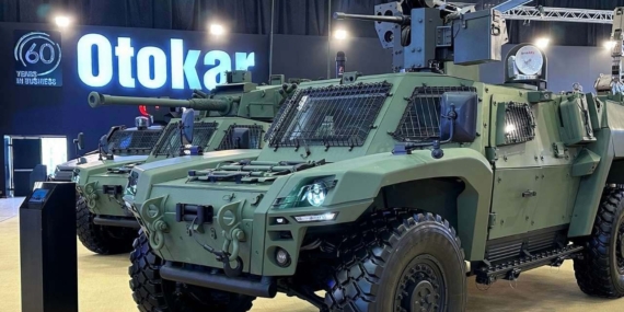 Estonya, ARMA 6×6 ve NMS 4×4 araçlarını teslim aldı