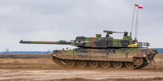 Polonya, K2 savaş tanklarından ek sipariş verdi