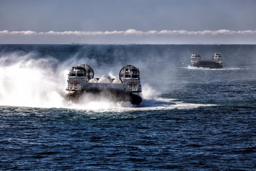 ABD donanmasının yeni nesil hovercraft motorlarına StandardAero desteği