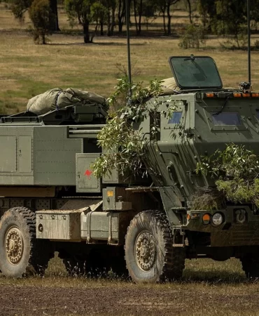 Avustralya uzun menzilli füzeler için HIMARS'ı seçti