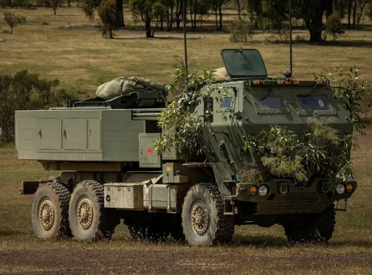 Avustralya uzun menzilli füzeler için HIMARS'ı seçti