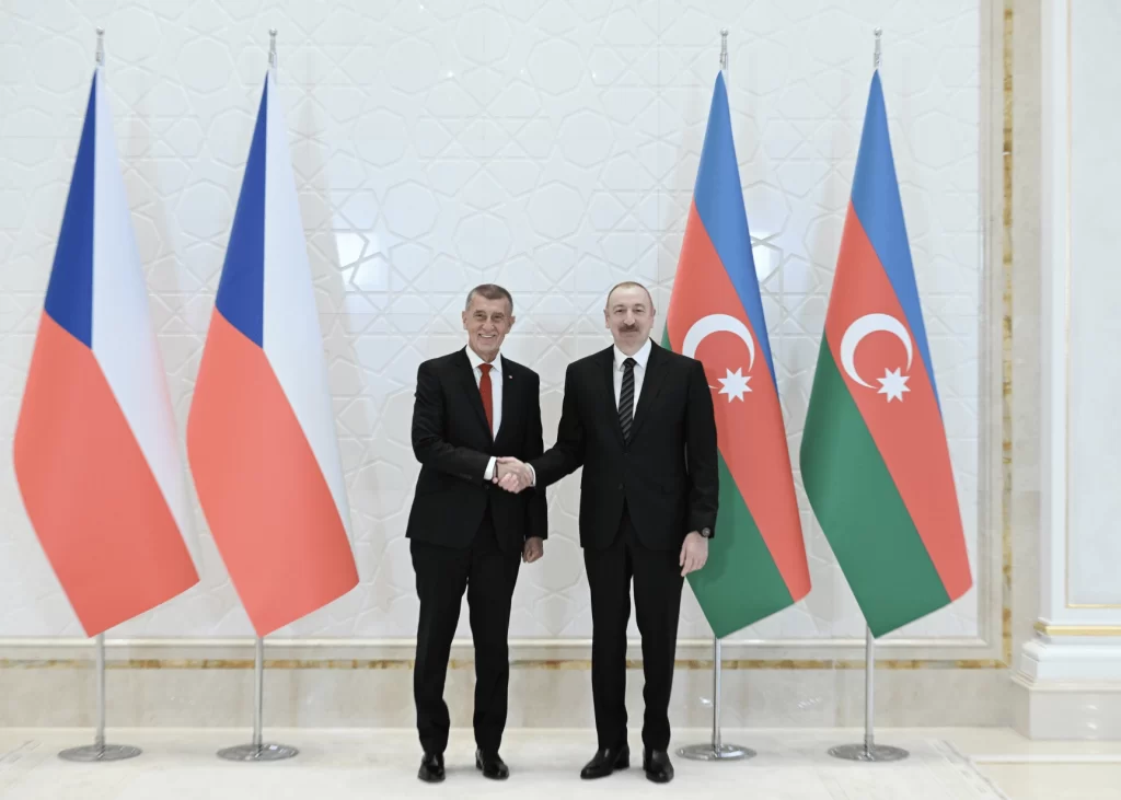 Azerbaycan ve Çekya'dan dev savunma ortaklığı hamlesi