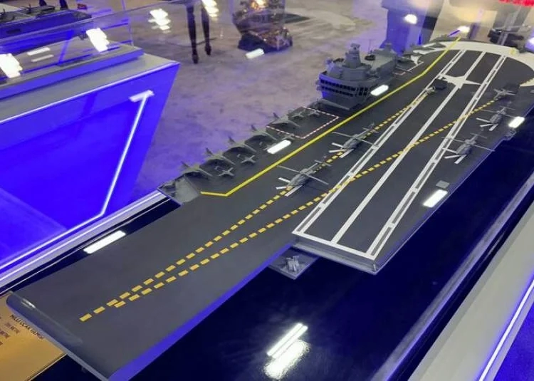 Milli uçak gemisi 2027'de denize indiriliyor