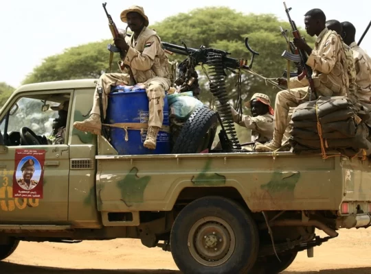 Sudan ordusunun Darfur kampına saldırısı: 6 sivil hayatını kaybetti