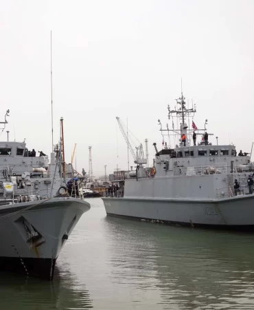 Ukrayna donanması Hürmüz Boğazı'ndaki mayınları temizlemeye hazır