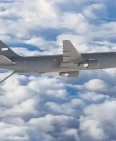 İsrail'in ilk KC-46 tanker uçağı ilk uçuş testini tamamladı