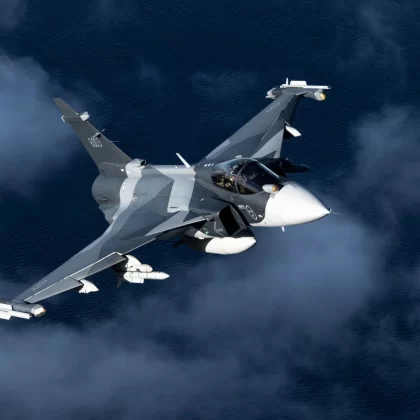 JAS 39 Gripen: İsveç'in çok yönlü savaş uçağı
