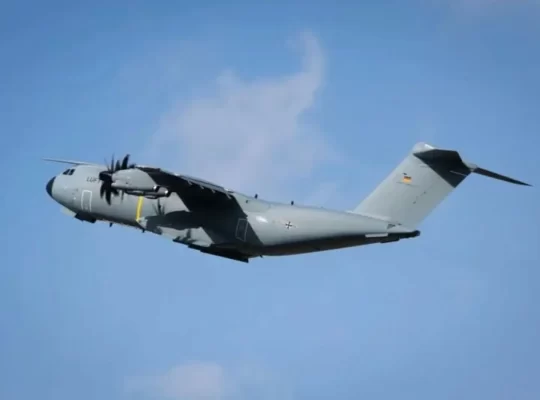Almanya'dan dev A400M hamlesi: Filo 73 uçağa çıkabilir