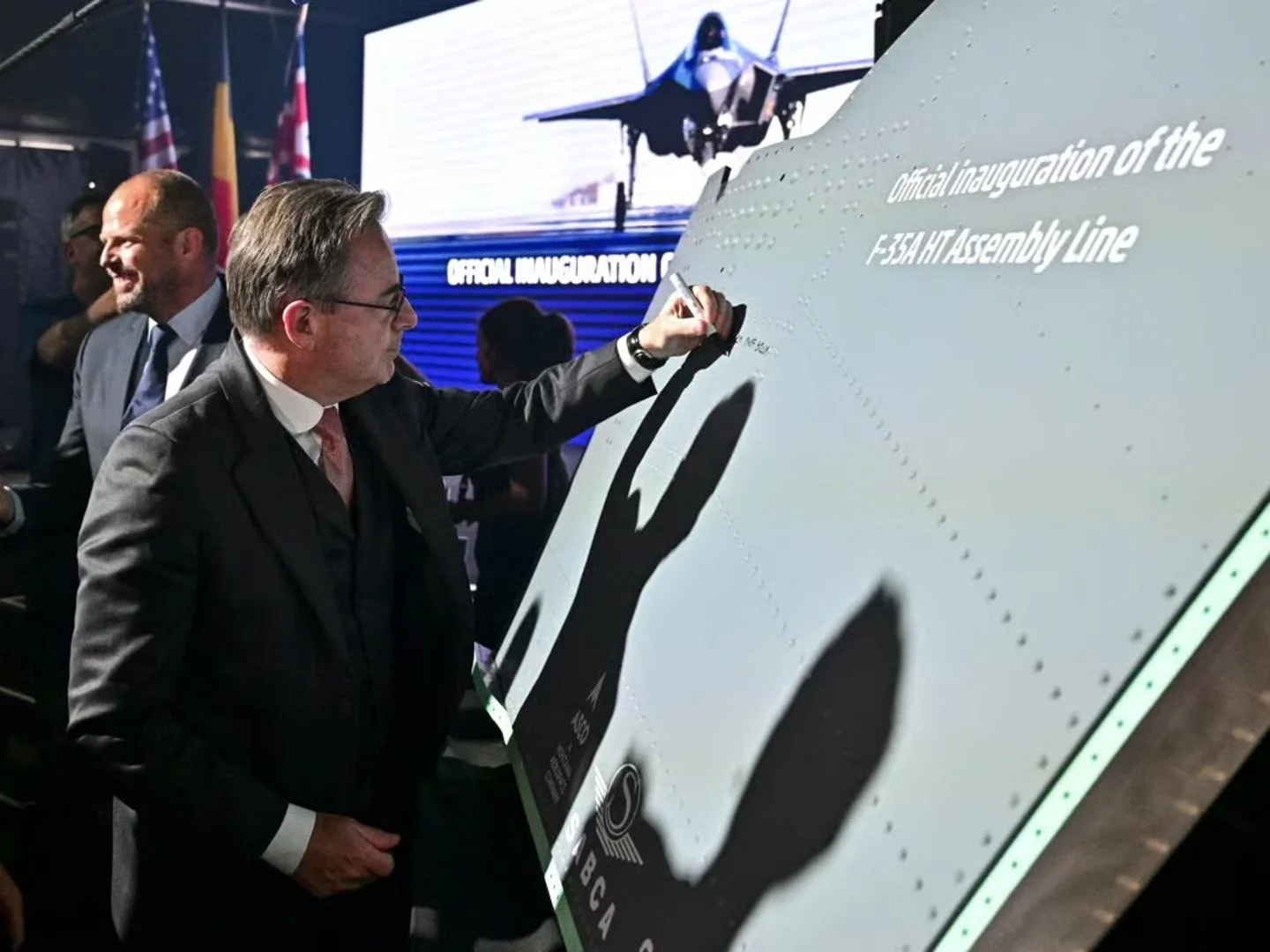 Belçika'dan F-35 Üretiminde Dev Adım: Yerli Kuyruk Ünitesi!