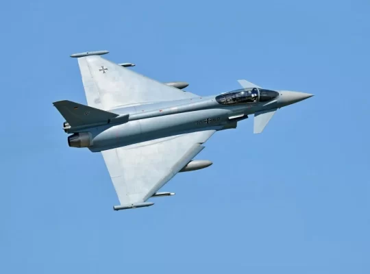 Eurofighter için yeni AESA radarı gökyüzüyle buluştu