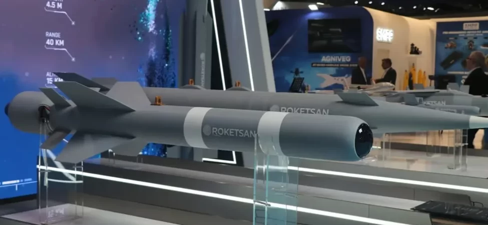 Fransa'da Türk rüzgarı: Eurosatory 2026 kapılarını açtı