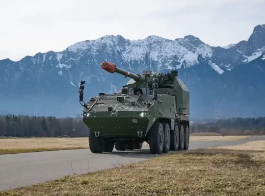 İsviçre'de 60 yıllık emektar emekli oluyor: Alman panzeri seçildi