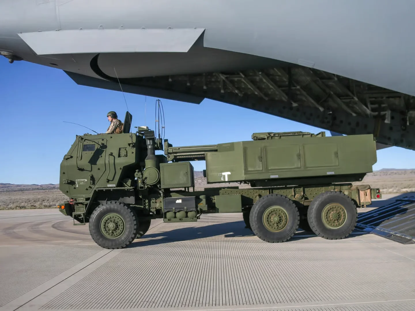 Kanada’dan dev savunma hamlesi: 26 HIMARS sistemi geliyor