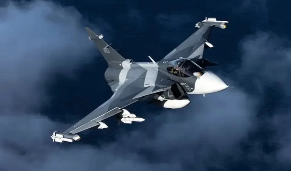 Kanada'dan Şok Karar: F-35 Azalıyor, Gripen Geliyor!