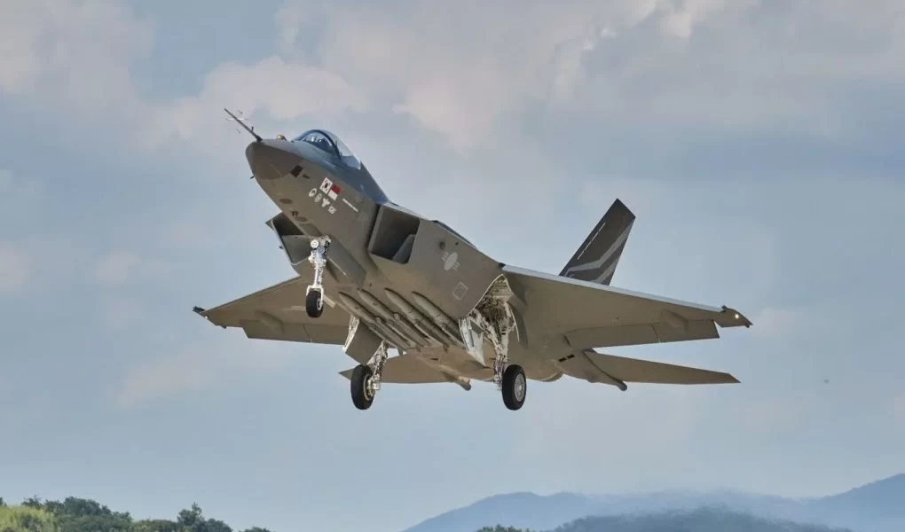 KF-21 devrimi: Güney Kore efsane jetleri erken emekli ediyor