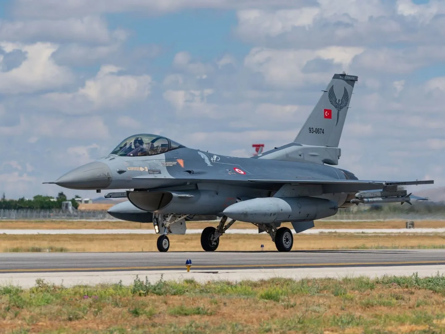 MSB'den KKTC hava sahası ihlaline F-16'lı yanıt