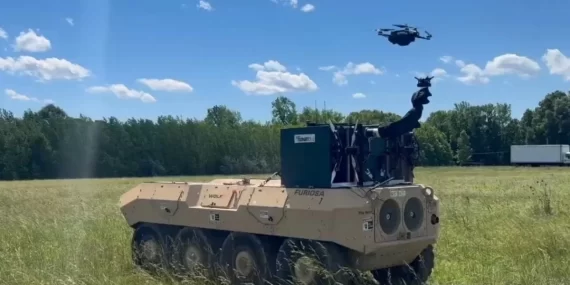 ABD'li şirketler hareket halinde drone fırlatan UGV üssü yaptı