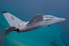 CAE ve Leonardo'dan M-346 jetleri için ortak eğitim hamlesi