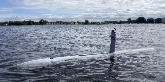 Denizaltılardan fırlatılabilen yeni drone tekne test edildi