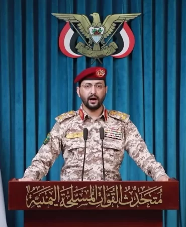 Husilerden Suudi Arabistan'a füze saldırısı: Savaş büyüyor