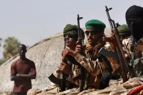 Mali'de büyük kaos: Eş zamanlı saldırılar düzenlendi