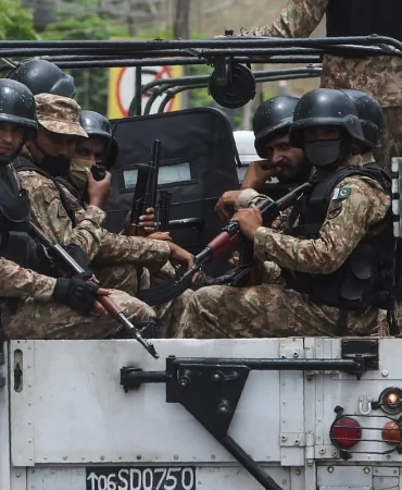 Pakistan’da bilanço ağır: Belucistan’daki saldırılarda 42 kişi hayatını kaybetti