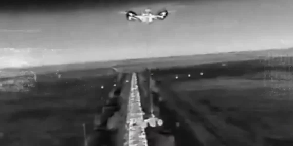 Ukrayna'dan yenilikçi taktik: Ağır bombardıman dronları ile karaya robot sevkiyatı