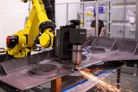 ABD Donanmasında yapay zeka devrimi: 900 milyonluk imza