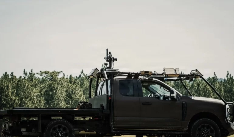 ABD Ordusu'ndan otonom Ford F-250: Pompalı tüfek kulesiyle dron avı