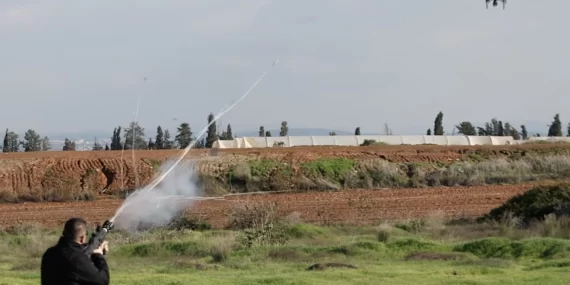 ABD'den İsrailli şirkete sipariş: Dronları ağla avlayacak