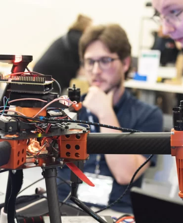 Askeri dronlarda tek dil dönemi: Dev açık kaynak adımı