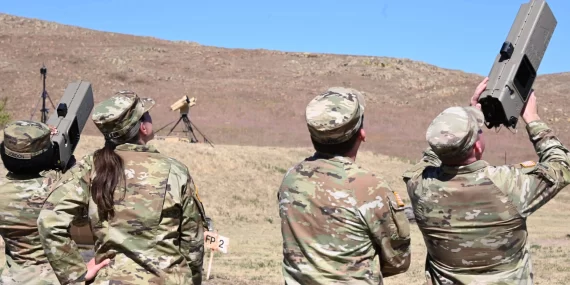 Pentagon'dan dron savunma sistemleri için dijital pazar