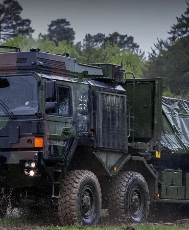 Rheinmetall'den İngiltere'ye yapay zekâlı askeri otonomi üssü