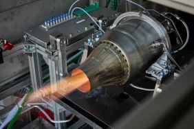 İngiltere'den İHA'lar için 7 ayda uçuşa hazır turbojet motoru