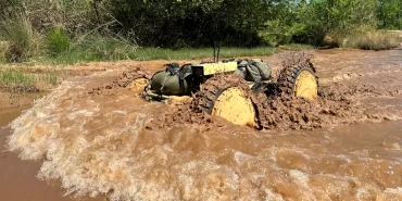 Kendi ağırlığının 100 katını çeken dev robot ABD ordusunda