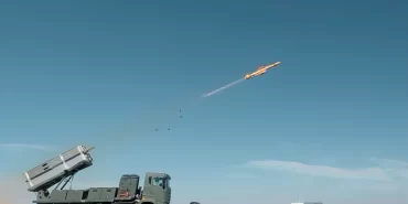 ROKETSAN ÇAKIR füzesini mobil kara aracından başarıyla ateşledi
