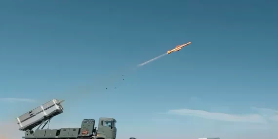 ROKETSAN ÇAKIR füzesini mobil kara aracından başarıyla ateşledi