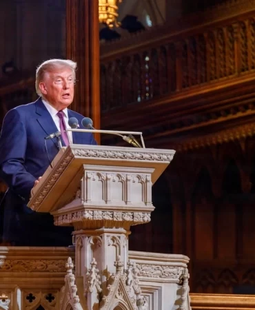 Trump'tan yapay zeka videosuyla 'İran vuruldu' paylaşımı