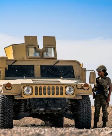 Ukrayna Humvee zırhlılarını insansız kara dronuna dönüştürüyor