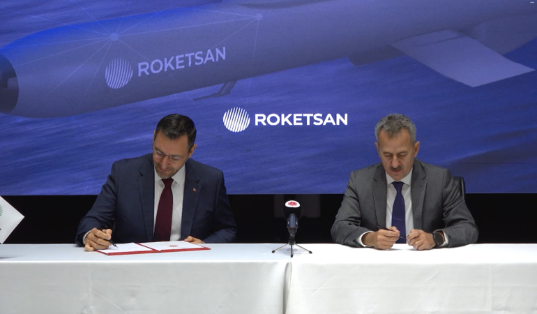 Kara Kuvvetleri için ÇAKIR seyir füzesi sözleşmesi imzalandı